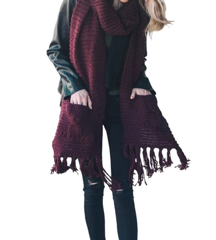 Juliana Oversized Two Pocket Tassel Scarf In Burgundy