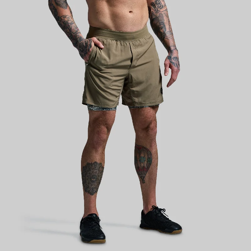 Versatile Short w/ Compression 7" (Digital Camo)