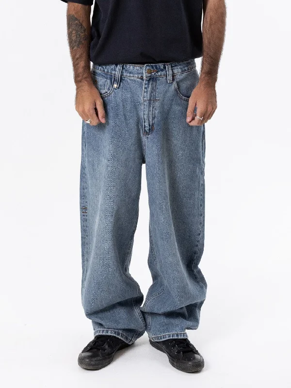 Biggest Slacker Denim Jean - Dirty Weathered Blue