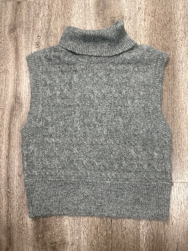 Vest Sweater By Old Navy In Grey, Size: S