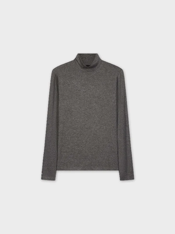 RIBBED TURTLENECK-HEATHERED GREY